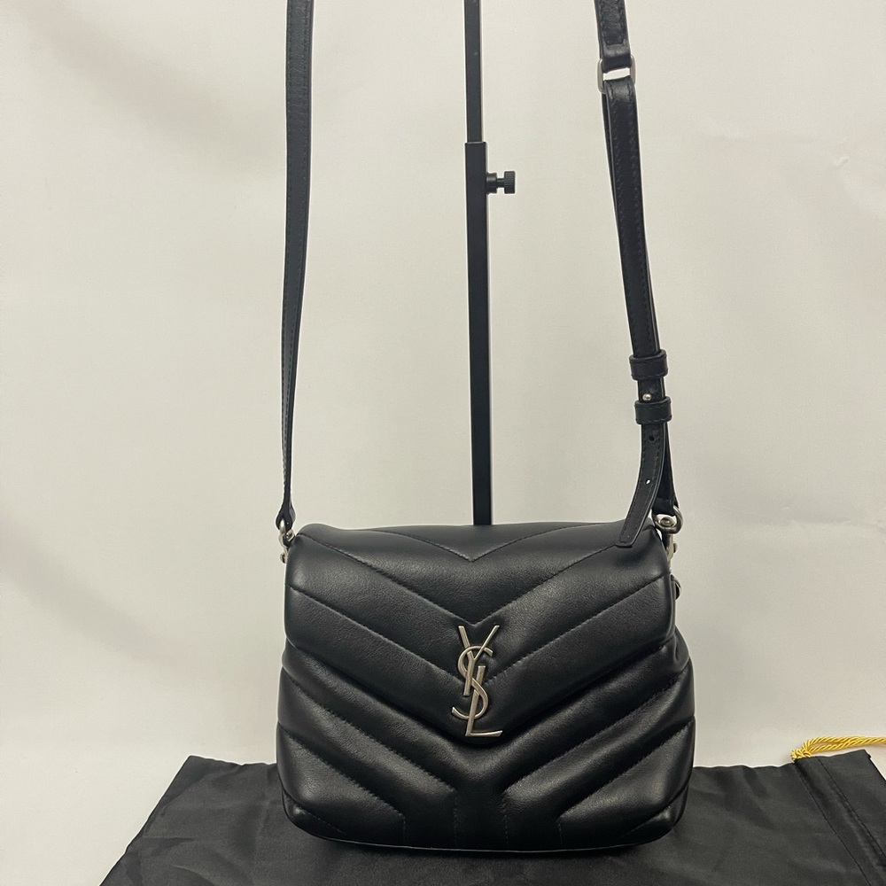 ❌SOLD- YSL toy loulou silver hardware - Picture 2 of 15